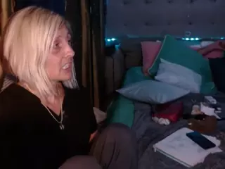 Kristi's Live Sex Cam Show
