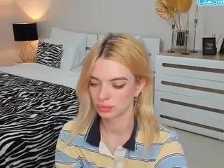 AdeleArt's Live Sex Cam Show