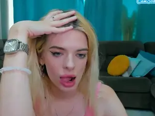 AdeleArt's Live Sex Cam Show