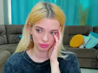 AdeleArt's Live Sex Cam Show