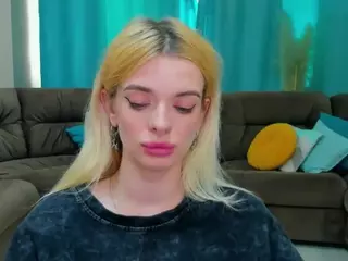 AdeleArt's Live Sex Cam Show
