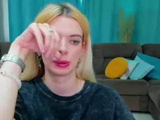 AdeleArt's Live Sex Cam Show