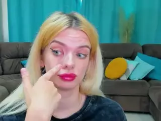 AdeleArt's Live Sex Cam Show