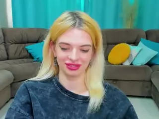 AdeleArt's Live Sex Cam Show