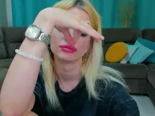 AdeleArt's Live Sex Cam Show