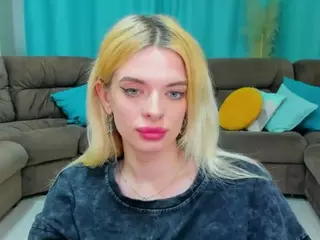 AdeleArt's Live Sex Cam Show