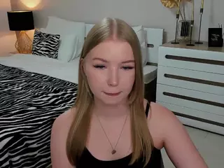 NicoleBeatty's Live Sex Cam Show