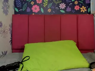ZarayBlanket's Live Sex Cam Show