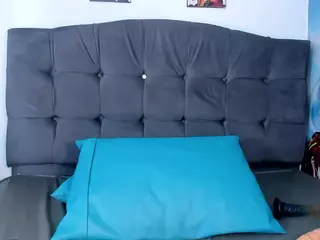 ZarayBlanket's Live Sex Cam Show