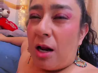 Agatha-xxx69's Live Sex Cam Show