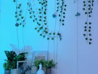 MiaVixxen's Live Sex Cam Show
