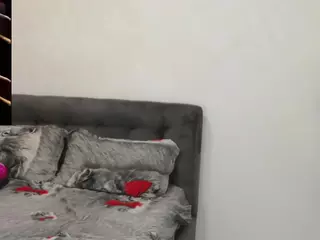 SophiaSecret's Live Sex Cam Show