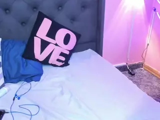 KYOAKANE's Live Sex Cam Show