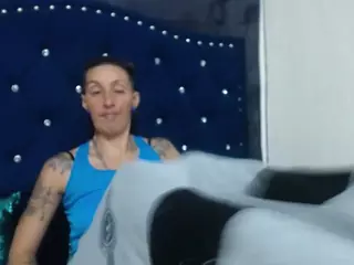anyu1306's Live Sex Cam Show