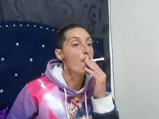 anyu1306's Live Sex Cam Show