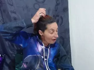 anyu1306's Live Sex Cam Show