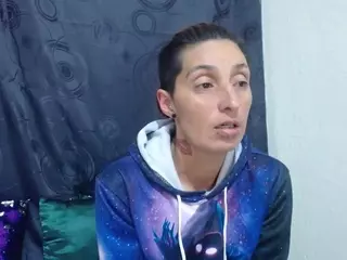 anyu1306's Live Sex Cam Show