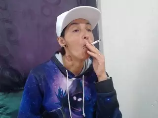 anyu1306's Live Sex Cam Show