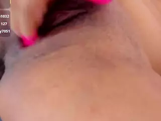 Karla-soussa's Live Sex Cam Show