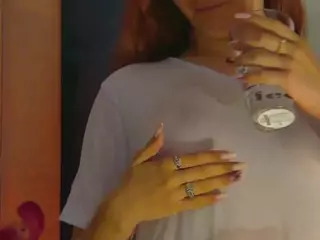 ArielQuinn's Live Sex Cam Show