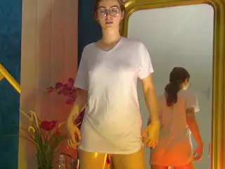 ArielQuinn's Live Sex Cam Show