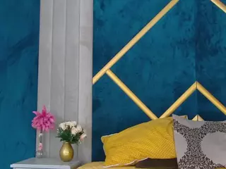 ArielQuinn's Live Sex Cam Show