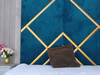 ArielQuinn's Live Sex Cam Show