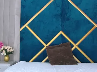 ArielQuinn's Live Sex Cam Show