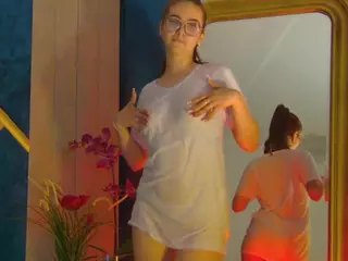 ArielQuinn's Live Sex Cam Show