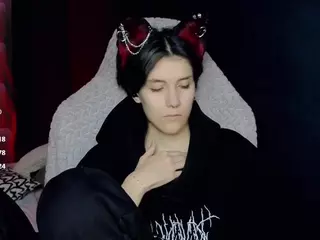 HyeonJin's Live Sex Cam Show