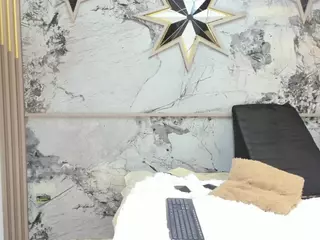 Jessy Evaans's Live Sex Cam Show