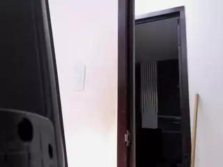 Jessy Evaans's Live Sex Cam Show