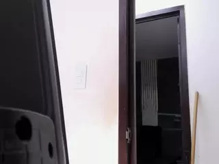 Jessy Evaans's Live Sex Cam Show