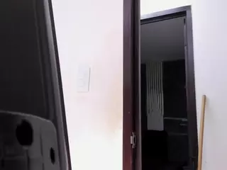 Jessy Evaans's Live Sex Cam Show