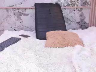 Jessy Evaans's Live Sex Cam Show