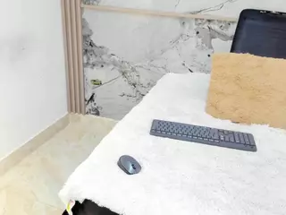 Jessy Evaans's Live Sex Cam Show