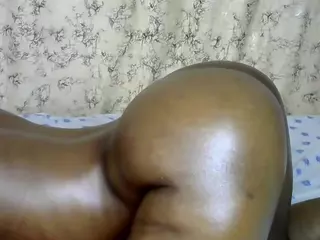 MAYA's Live Sex Cam Show