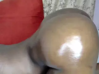 MAYA's Live Sex Cam Show