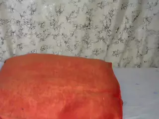 MAYA's Live Sex Cam Show