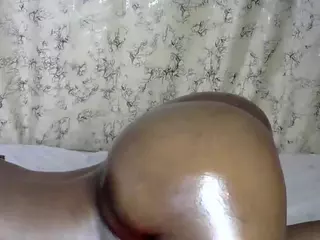 MAYA's Live Sex Cam Show