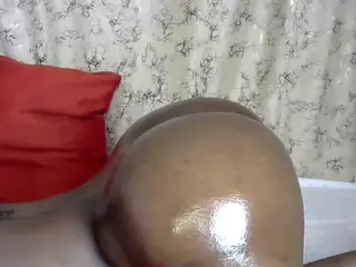 MAYA's Live Sex Cam Show