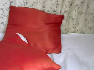 MAYA's Live Sex Cam Show
