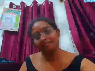 Shruthi56indian's Live Sex Cam Show