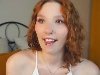 SilviaDangerfield's Live Sex Cam Show