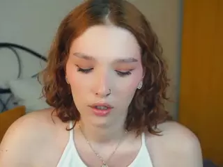 SilviaDangerfield's Live Sex Cam Show