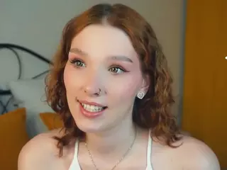 SilviaDangerfield's Live Sex Cam Show