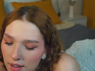 SilviaDangerfield's Live Sex Cam Show