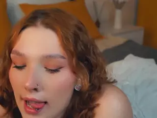 SilviaDangerfield's Live Sex Cam Show