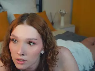 SilviaDangerfield's Live Sex Cam Show