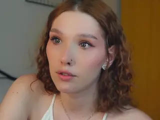 SilviaDangerfield's Live Sex Cam Show